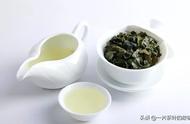 青茶茶语：乌龙茶知识全攻略，让你轻松驾驭茶艺世界